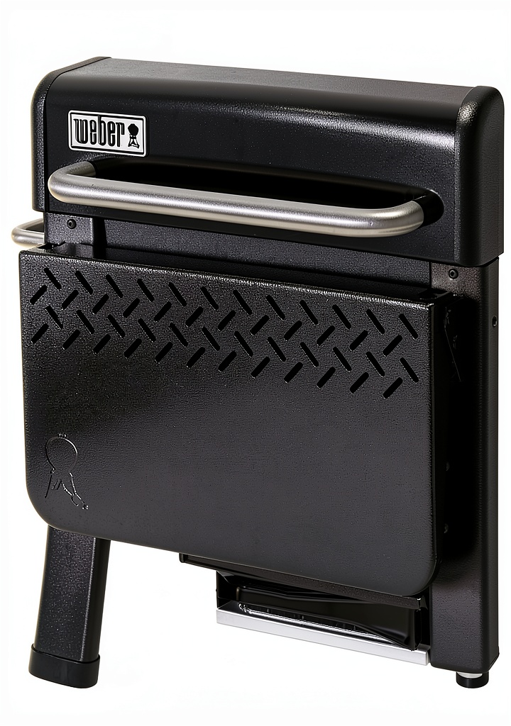 Weber Searwood 600 Side Shelf attached to grill showing ample workspace